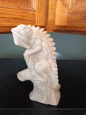 Natural  Hand Carved Soapstone Iguana Lizard Lizard Vintage 