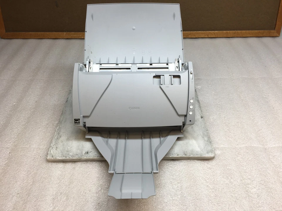 Canon ImageFORMULA DR-C130 Monochrome Document Scanner 30 ppm - Image 2 of 4