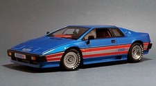 1/18 Lotus Esprit Turbo ESSEX by AUTOart | NEW IN BOX