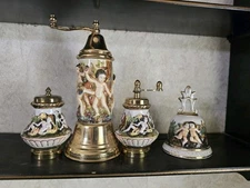 Capodimonte Musical Pepper Grinder W/salt &pepper Shakers And Dinner Bell