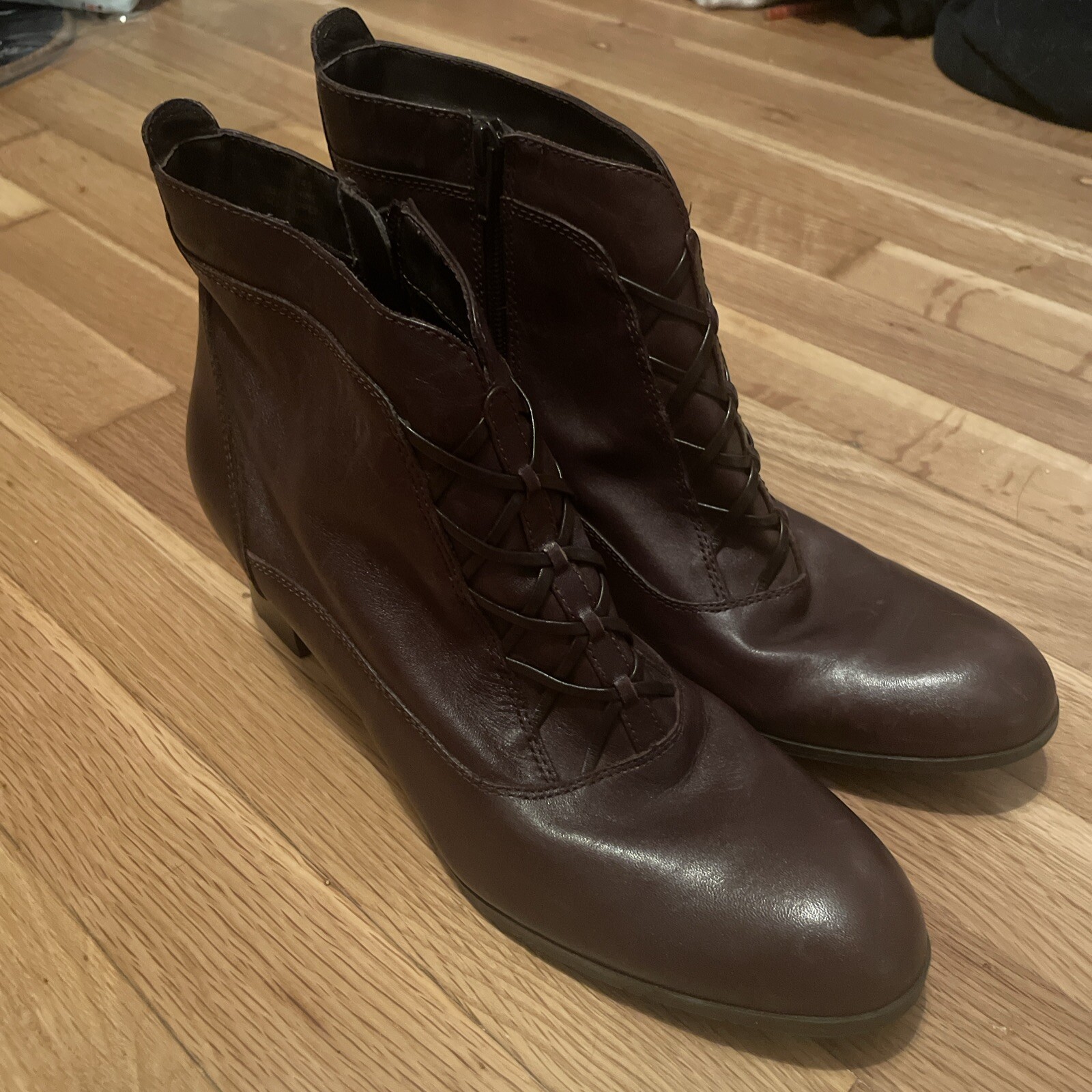 Classic Elements BAILEY Ankle Boot Brown Lace Up … - image 1