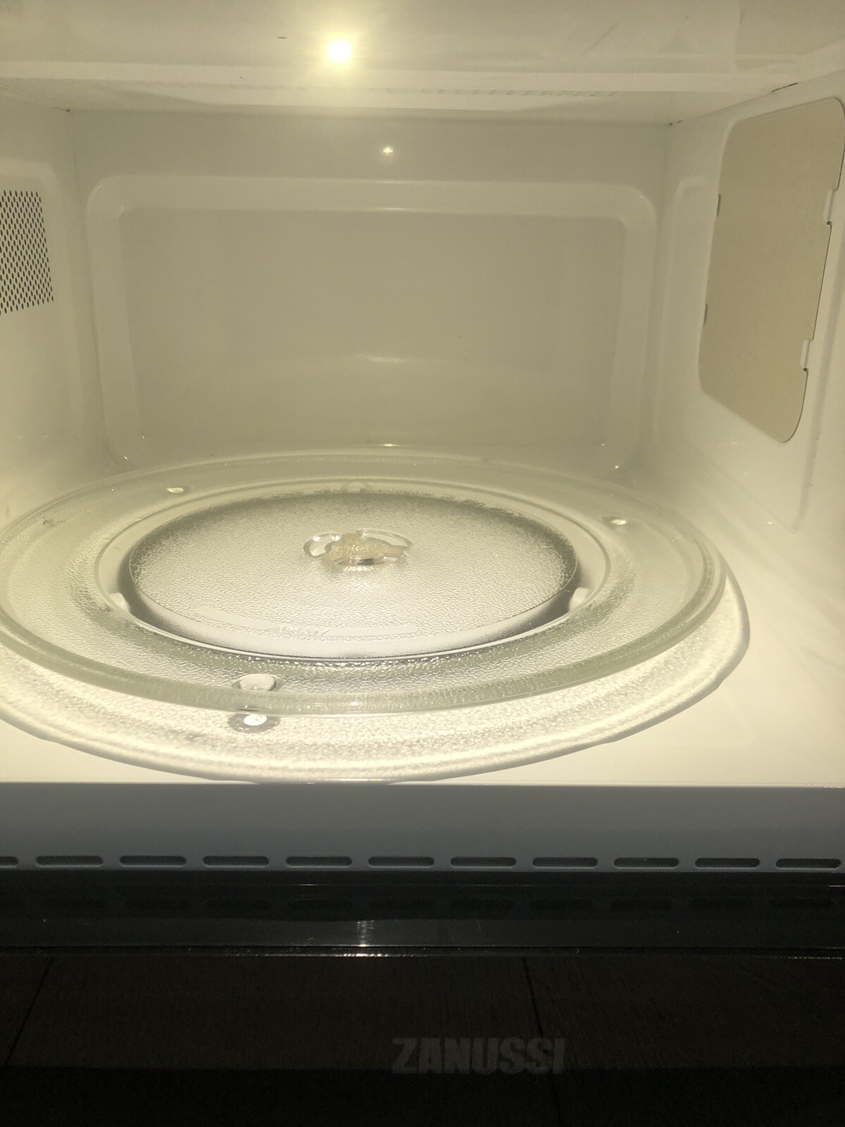 Zanussi Built In Microwave Black / Stainless Steel ZMBN4SX