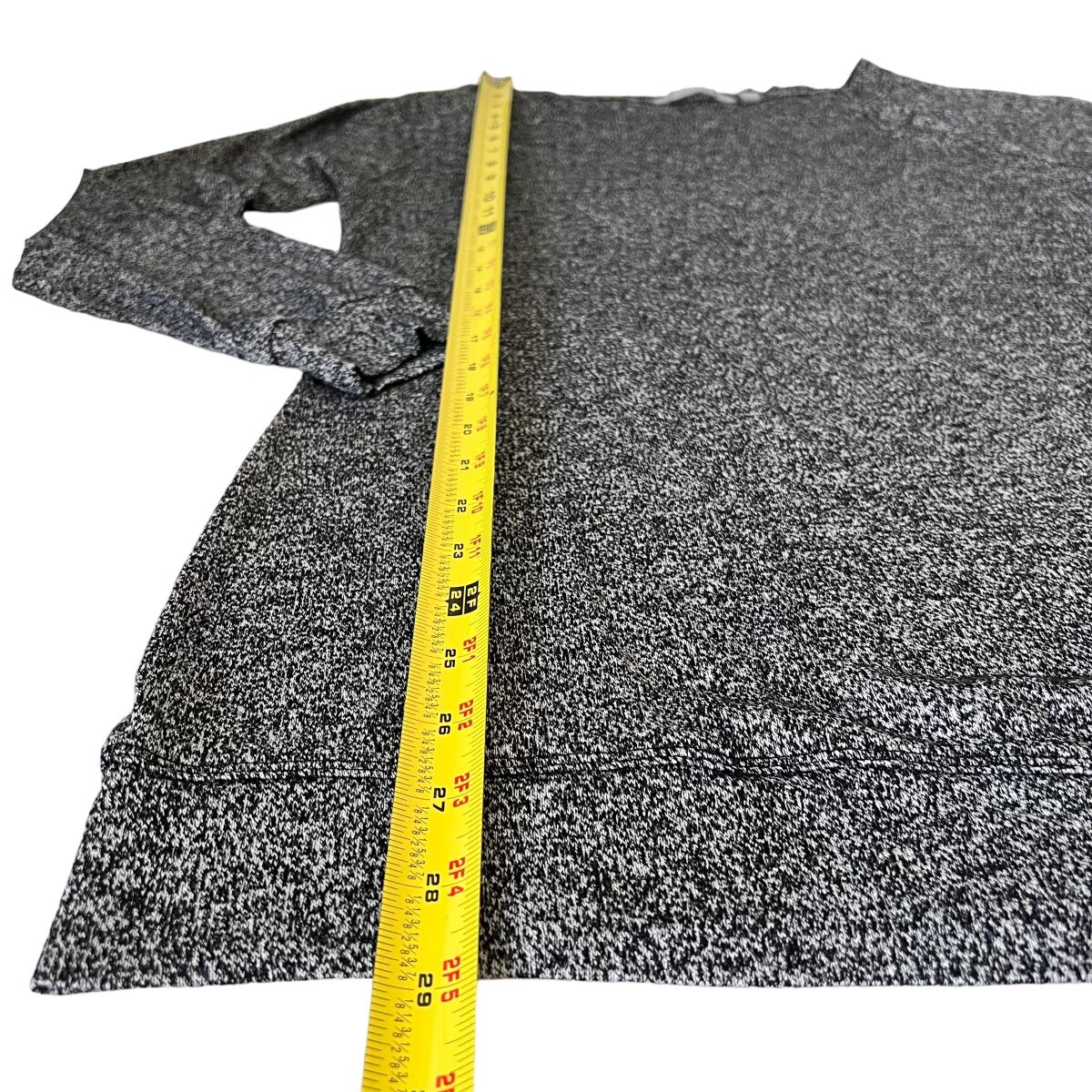 Athleta Size Medium Heathered Pull Over Sweater T… - image 8