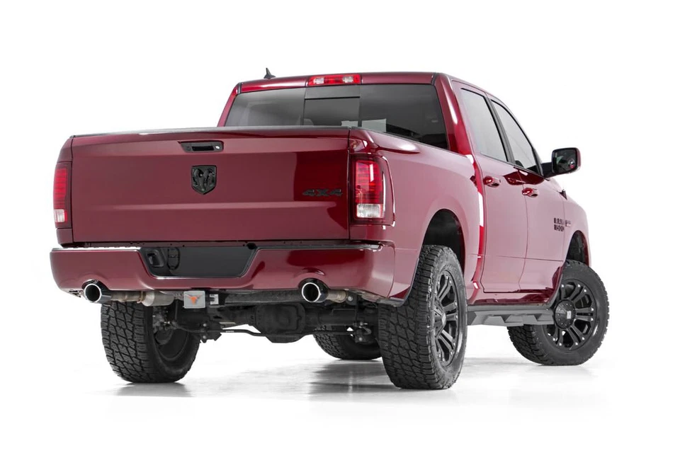 Rough Country 3" Lift Kit N3 Struts for 12-18 Ram 1500, 19-24 1500 Classic 4WD Foto 3 de 4