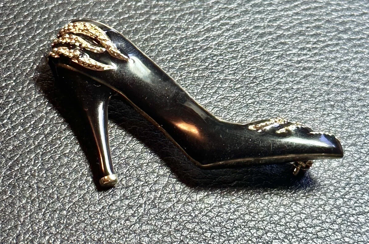 Brooches shoes cheap