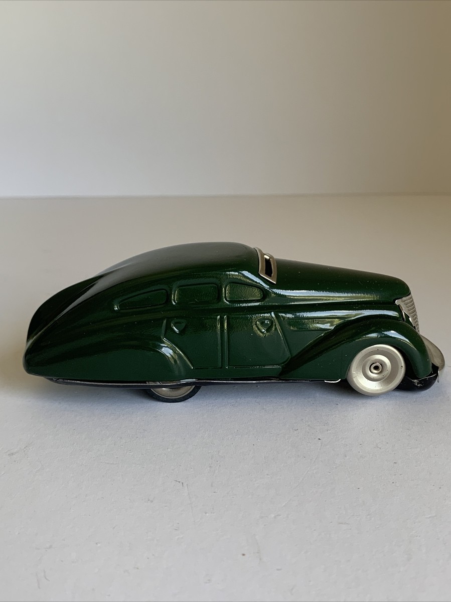 Schuco Germany Wende-Limousine1010 Replica Post War With Key