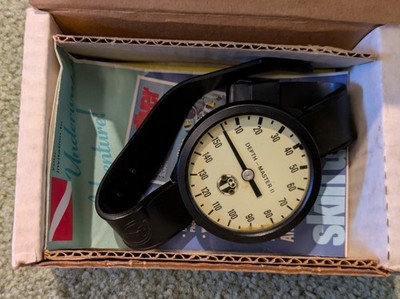 Vintage US Divers Aqua-Lung Depth-Master II Scuba Diving Depth Gauge 150ft