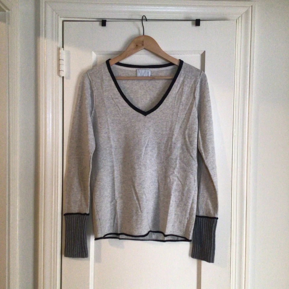 Suéter Michael Stars Lana Cachemira Manga Larga Cuello en V Talla 2 Foto 2 de 4