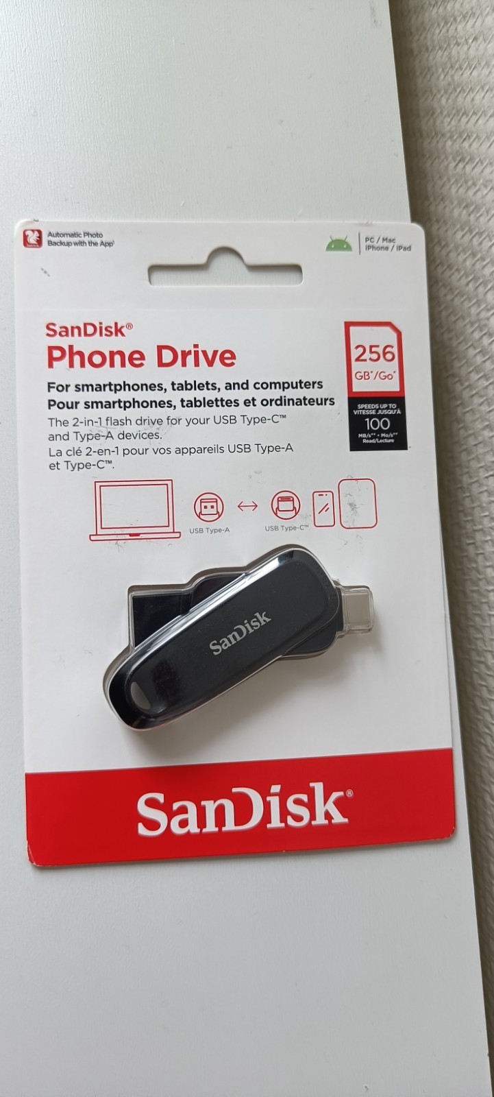 Clé USB SanDisk Ultra Dual Drive Go 256 Go pour vider un stockage de téléphone saturé