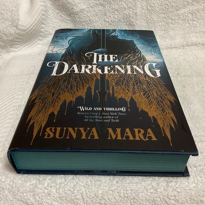 The Darkening Sunya Mara. fairyloot. Signed. Sprayed Edges. first printing. new.
