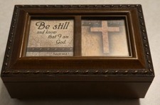"Be Still And Know That I am God" Psalm 46:10 Trinket/Music Box 6"Lx4"Dx2 W VGC