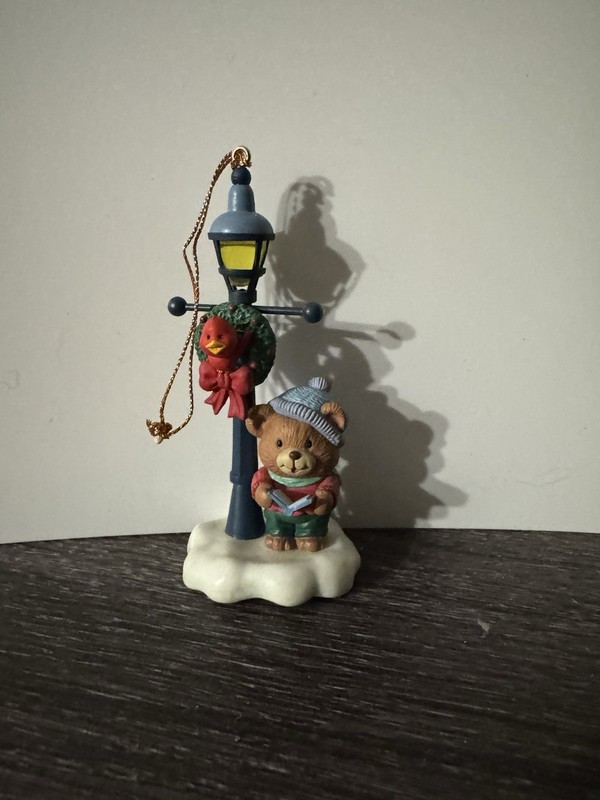 1992 Lustre Fame Bear Caroler Christmas Ornament