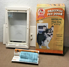 New, Open Box Ideal Pet Products Original Pet Door Medium Flap Size 7" x 11 1/4"