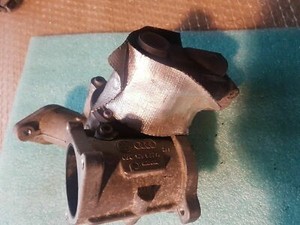 Audi A3 Coupe 2.0 TDI AGR Ventil 03G131501 N / 03G129637 A