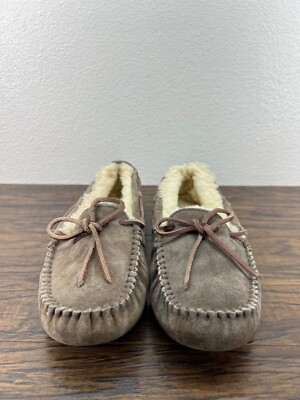 UGG Women's Size 6 Dakota Brown Suede Shearling Fur Moc Slippers Flats 5612