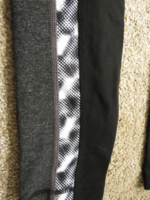 GAP FIT GFAST GEODOT PRINT BLACK, GRAY & WHITE ACTIVEWEAR PANT-SIZE XS