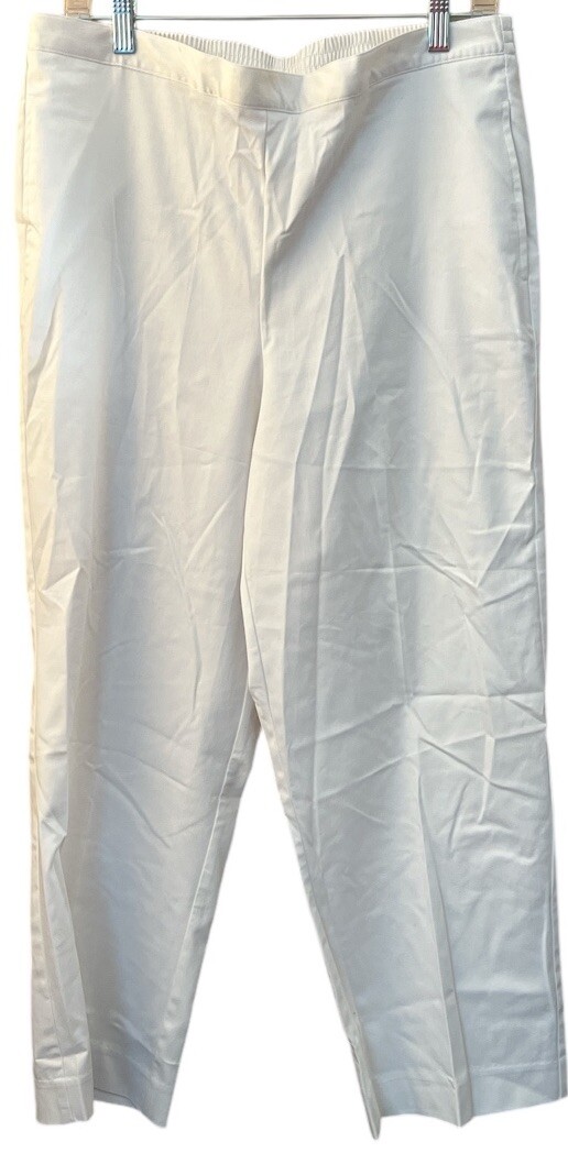 NWT Alfred Dunner Dress Pants Proportioned Short Casual White