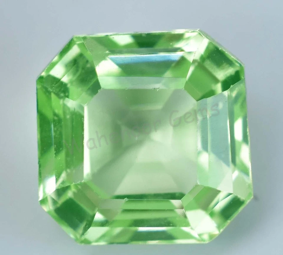 7.50 Ct Natural Green Peridot Emerald Shape VVS Pak Gemstone AGL Certified - Image 3 of 4