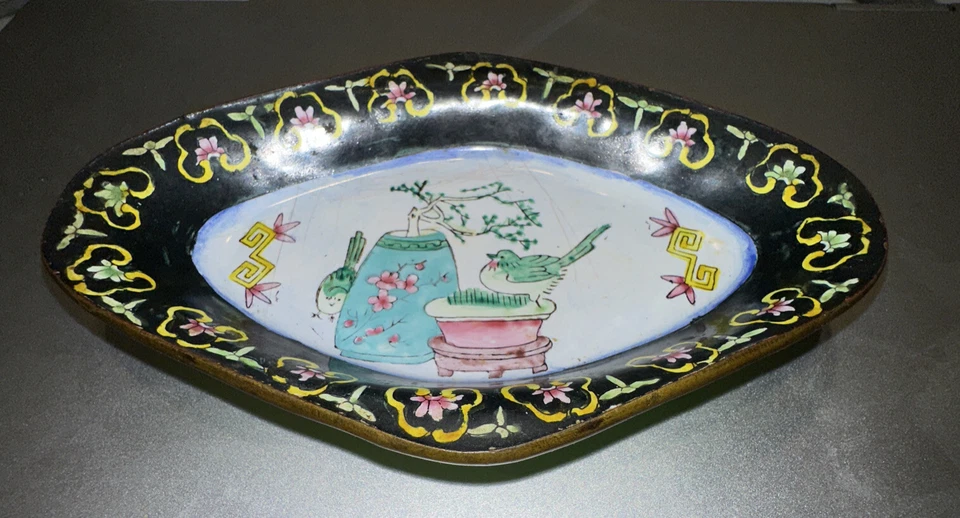 Antiguo plato de cobre esmaltado de exportación chino de principios del siglo XX hecho en China Foto 4 de 4