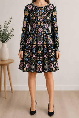   NEEDLE & THREAD Kleid   Gr. S   kaum getragen   bestickt & elegant