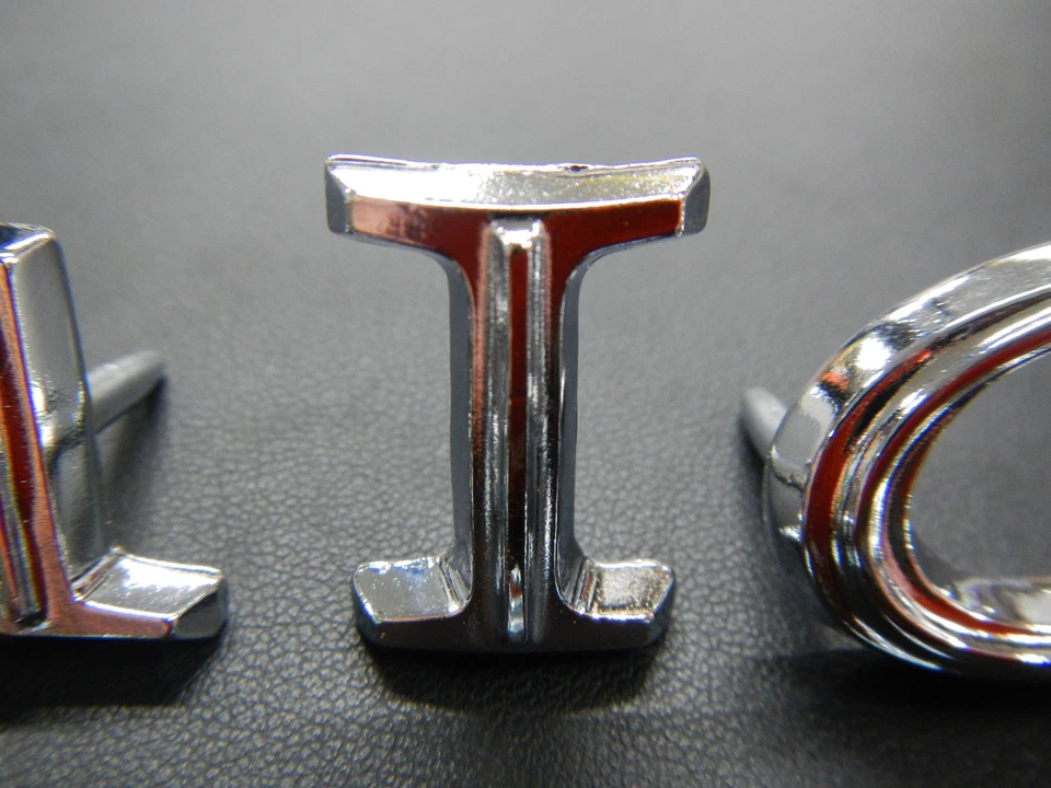 64 65 Buick Skylark Special GS "BUICK" 1964 1965 Gran Sport con tuercas Foto 4 de 4