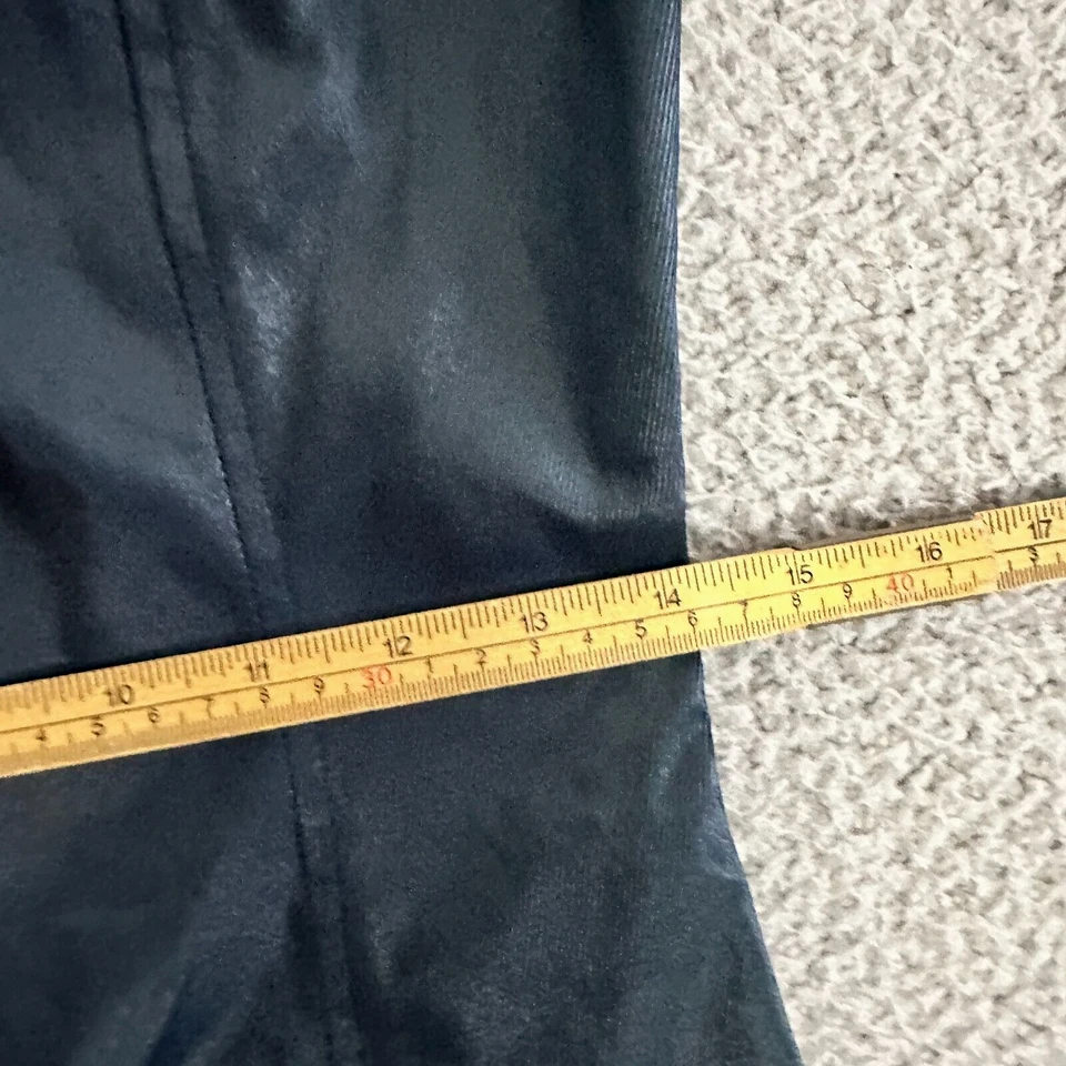 Vestido Exte Acht para mujer pequeño recubierto cremallera mosca hecho en Italia recubierto de tela de aceite Foto 4 de 4