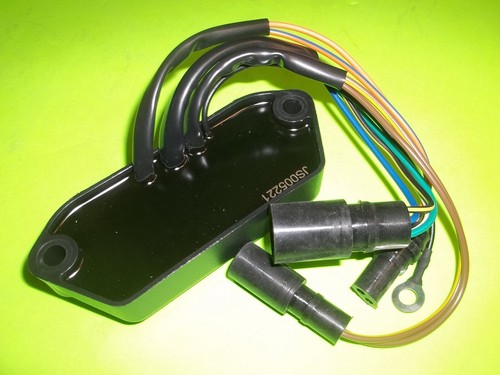 Evinrude Johnson Outboard Engine CDI Power Pack 582684 581805 582125 582454 - Picture 1 of 3