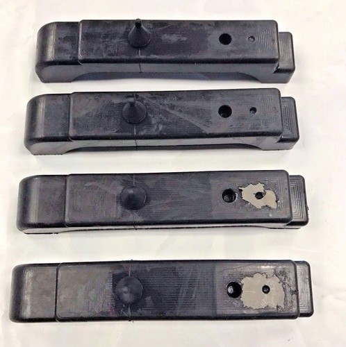 Radiator Pads Insulators Rubber 68-82 GM Correct with metal insert set of 4CORE - Picture 2 of 7