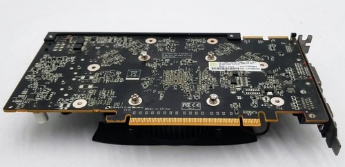 ATI Radeon, XFX HD-485X-ZNFC, HD 4850, DVI/VGA/HDMI | Graphics Card - Picture 3 of 5