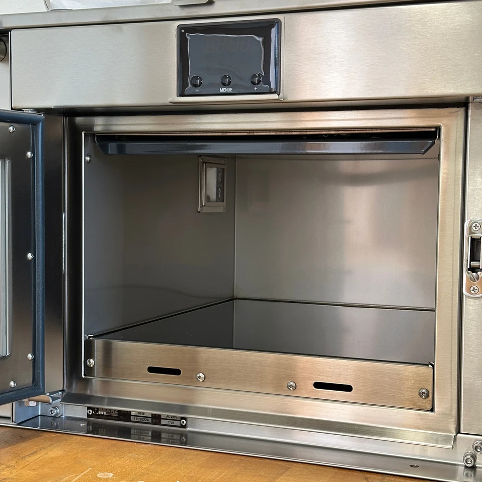 MANZ Einbaugerät 30/1E Backofen Einbaugerät Pizza Grill Brot Ofen Dampfgarer - Bild 2 von 4
