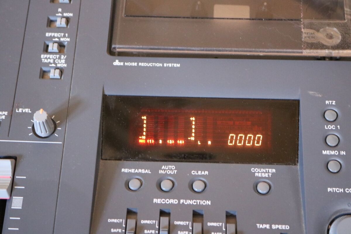 TASCAM Portastudio 424 MKii 4-track Cassette Recorder CLEAN TASCAM Portastudio 424 MKii 4-track Cassette Recorder CLEAN