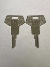 (2) CURTIS KEY BLANK LOT B-78E GENERAL MOTORS