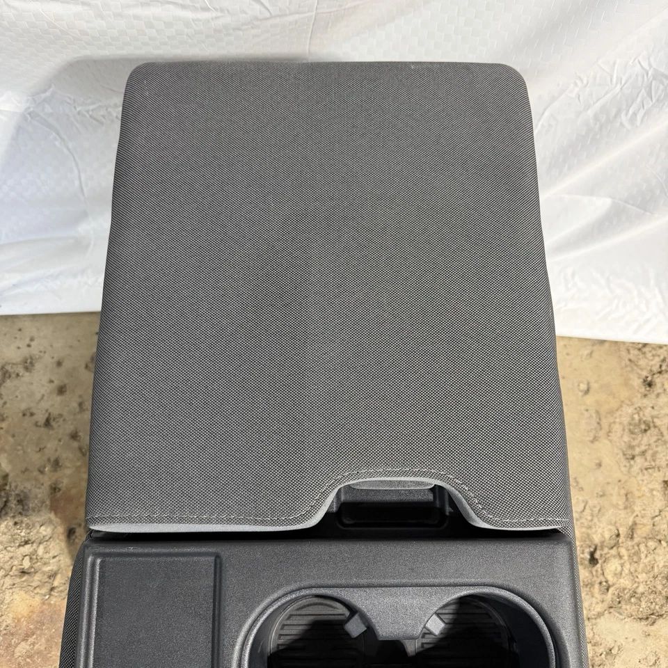 NUEVO FORD F150 F250 F350 GRIS DOBLE CABINA TELA CONSOLA CENTRAL ASIENTO SALTADOR Foto 3 de 4