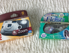 Kodak  Fuji Disposable Cameras Flash 800 Speed Film 54 Exposures Exp. '05  '09