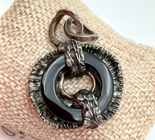 MANDILE CIONDOLO IN STILE