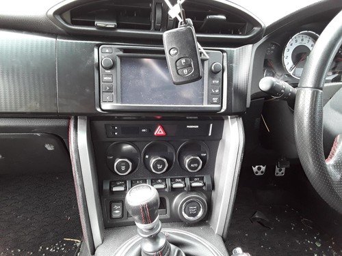 TOYOTA GT86 MK1 2012-2022 SPEEDOMETER 2.0L PETROL CARBON FINISH ON CLOCKS 104091 - Picture 7 of 12