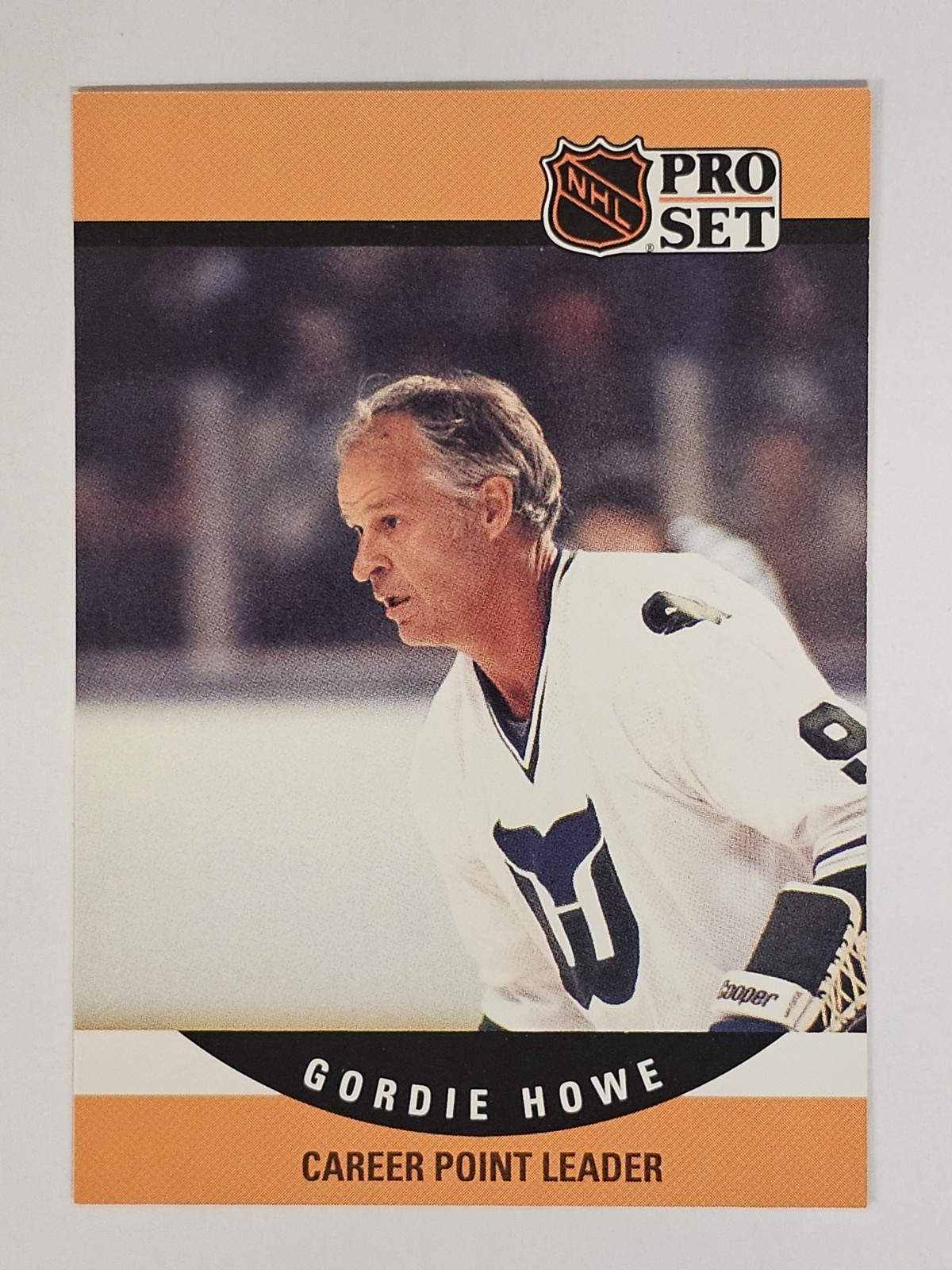 1990-91 Pro Set #654 Gordie Howe Career Point Leader
