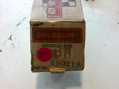 John Deere Salisbury Clutch Roller Arms AM52282 690219 B226
