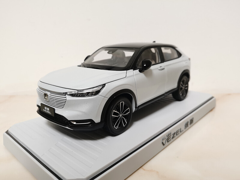 1:18 Scale Honda VEZEL 2023 Diecast Metal Car Model Toy