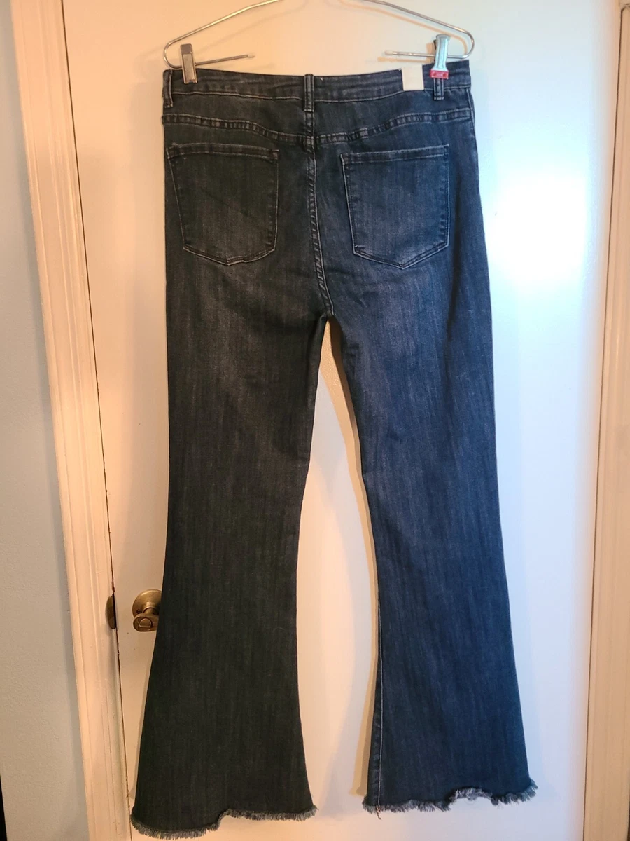 Flare jeans on sale forever 21