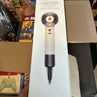 Dyson Supersonic Nural Hair Dryer in Ceramic Pink and Rose Gold new