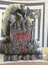 Hot Toys Beetlejuice Beetlejuice Tombstone Grave 1/6 Figure Accessory  MMS767