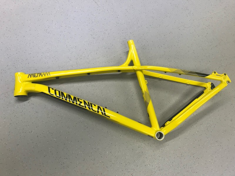 Commercial Meta Frame XL