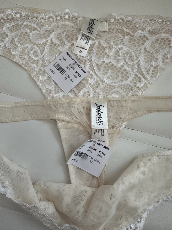 NWT 2 PAIRS FREDERICK'S OF HOLLYWOOD LACE BOW WHITE CHEEKY THONG PANTIES SZ XL - Image 2 of 3