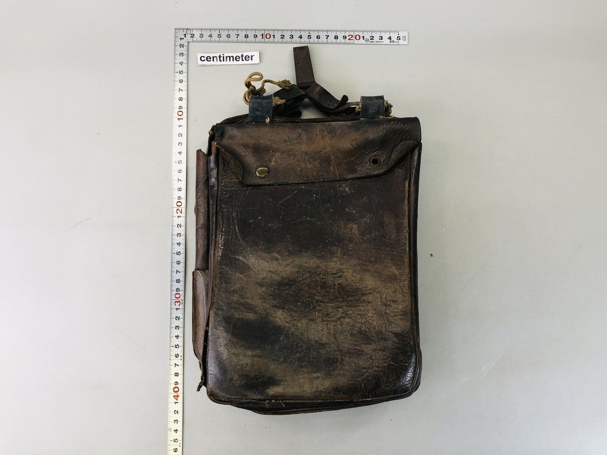 Y6248 Imperial Japan Army Leather Bag star mark military Japan WW2