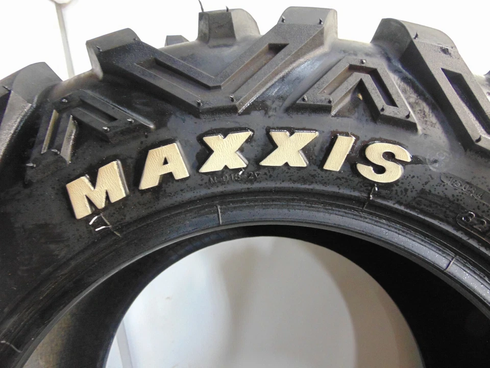 Maxxis Bighorn 26x11-14 ATV Tire - Image 3 of 4