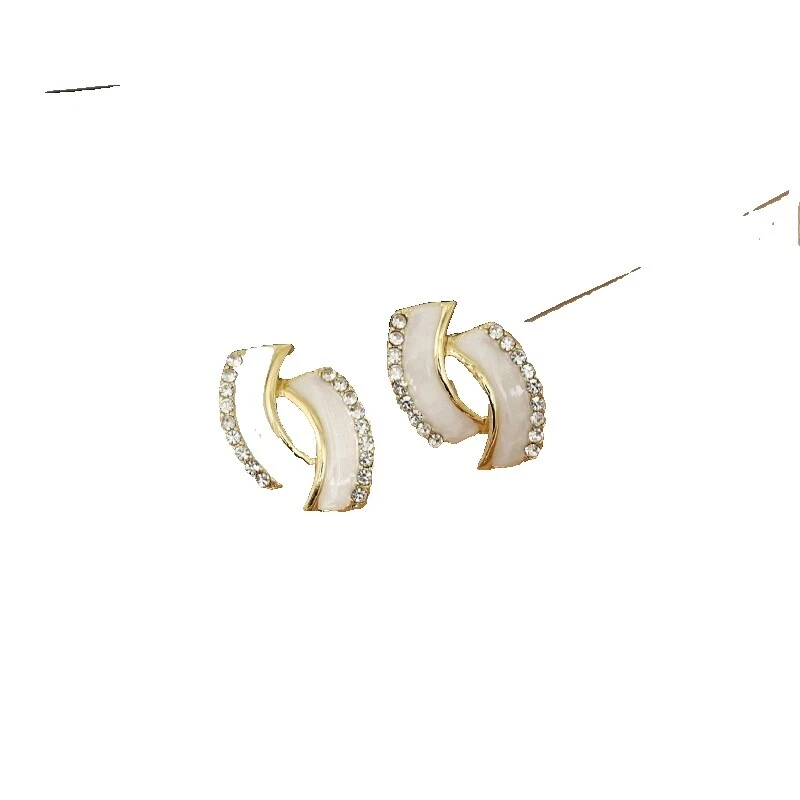 Shell Stud Yellow Gold Filled Fashion Earrings