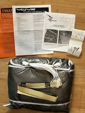 Brand New Unused 1999 Paraglider Reserve Lara Gold 50” Bridle w Lines, Untested