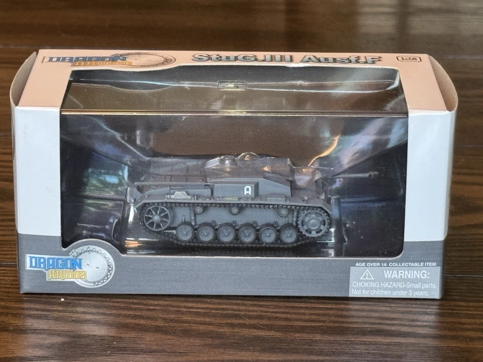 Dragon Armor 1:72 60512 Sd.Kfz.142 StuG III F German Army, Eastern Front, 1942 - Image 2 of 4