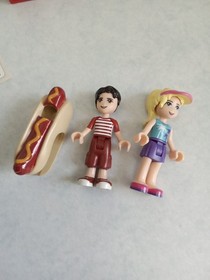 LEGO FRIENDS: Amusement Park Hot Dog Van (41129)